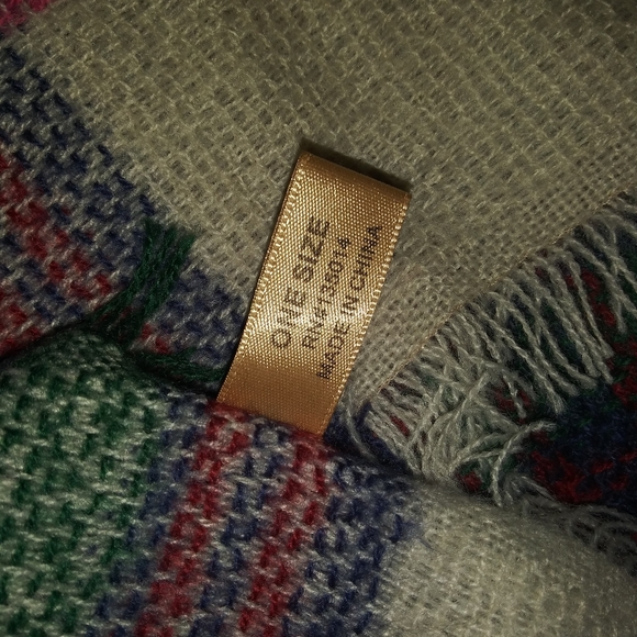 Tartan Plaid Shawl Scarf - Picture 8 of 10